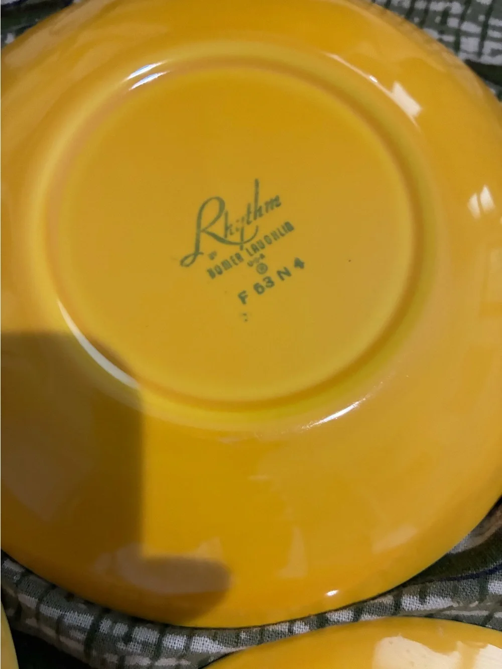 7 Homer Laughlin “Rhythm” Yellow Small Plates. EUC. 6.25” Round. Vintage 1953
